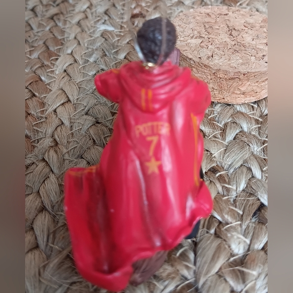 Harry Potter Goblet of Fire Quidditch Match Ornament - Picture 5 of 8